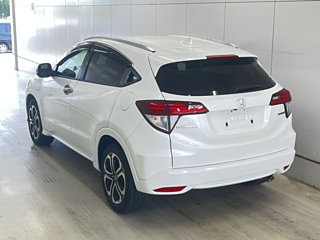 HONDA VEZEL 2015