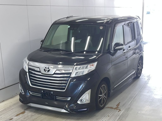 TOYOTA ROOMY 2020