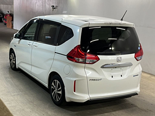 HONDA FREED 2018