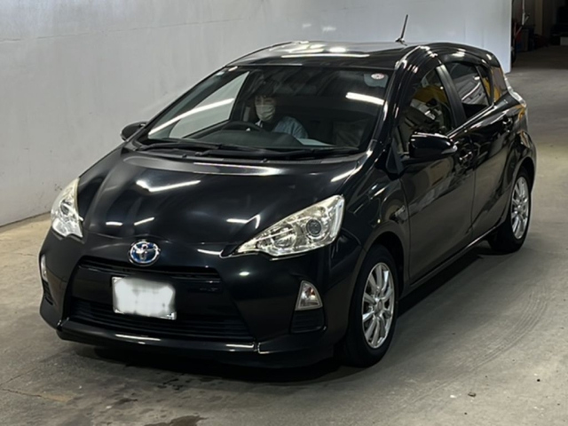 TOYOTA AQUA 2014