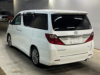 TOYOTA ALPHARD 2013