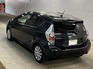 TOYOTA AQUA 2014