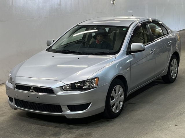 MITSUBISHI GALANT FORTIS 2012