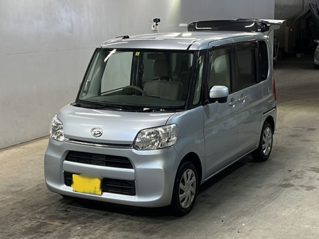 DAIHATSU TANTO 2014