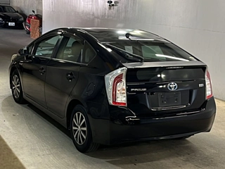 TOYOTA PRIUS 2013