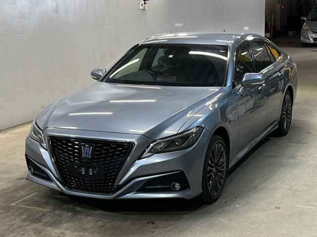 TOYOTA CROWN 2019