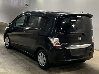 HONDA FREED 2012