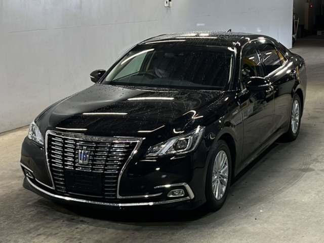TOYOTA CROWN 2017