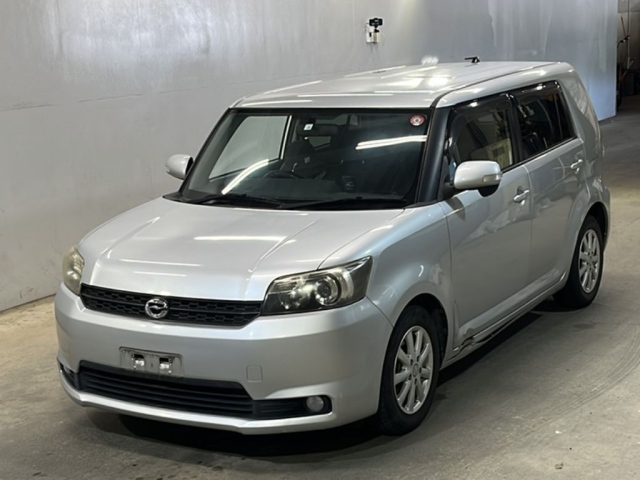 TOYOTA COROLLA RUMION 2010