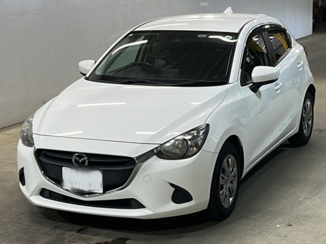 MAZDA DEMIO 2019