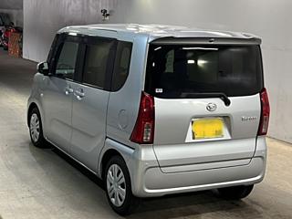 DAIHATSU TANTO 2022