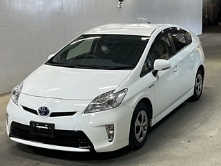 TOYOTA PRIUS 2015