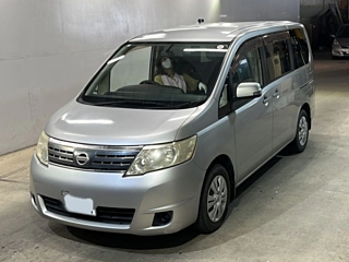 NISSAN SERENA 2010