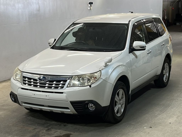 SUBARU FORESTER 2012