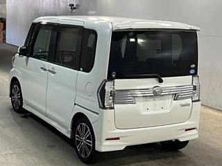 DAIHATSU TANTO 2016