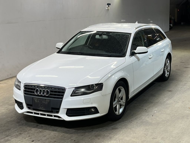 AUDI A4 2012