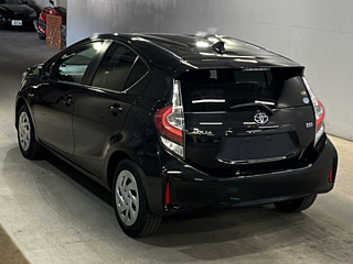 TOYOTA AQUA 2018