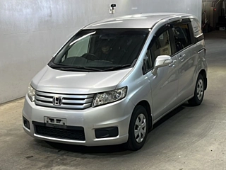 HONDA FREED 2013
