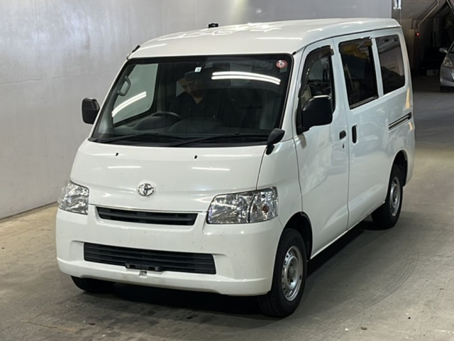 TOYOTA TOWN ACE VAN 2017
