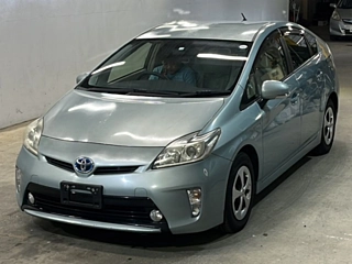 TOYOTA PRIUS 2012
