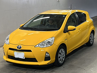 TOYOTA AQUA 2014