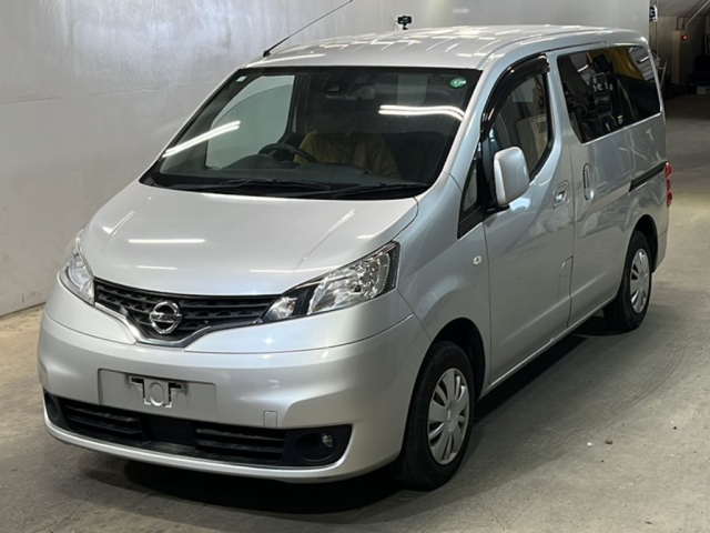 NISSAN NV200 2020