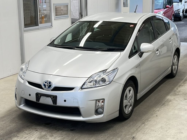 TOYOTA PRIUS 2010