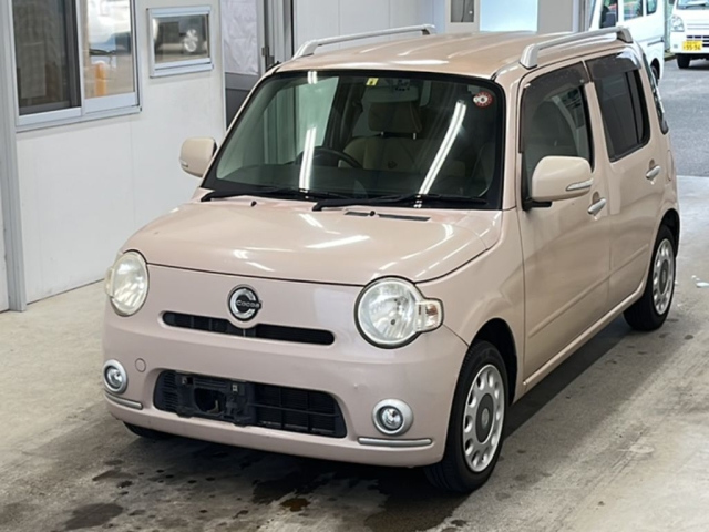 DAIHATSU MIRA 2010