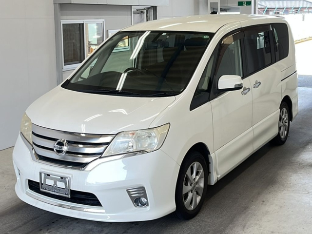 NISSAN SERENA 2012