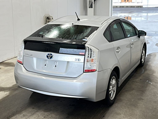 TOYOTA PRIUS 2010