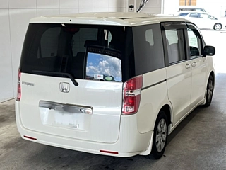 HONDA STEP WAGON 2010