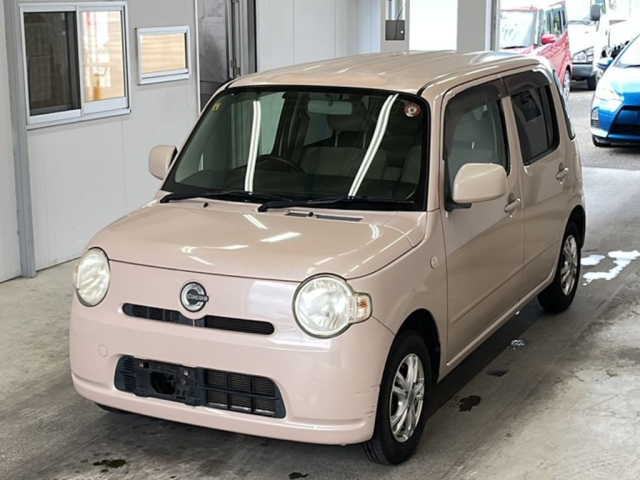 DAIHATSU MIRA 2010