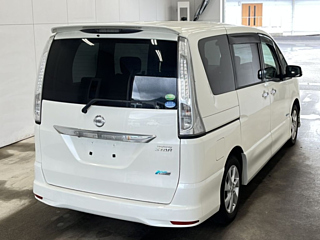 NISSAN SERENA 2013