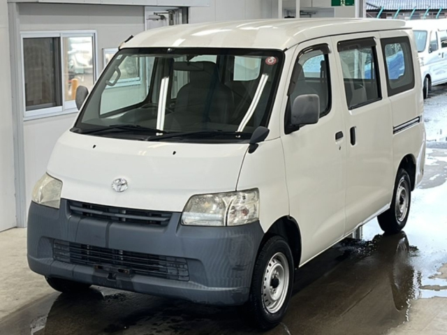 TOYOTA TOWN ACE VAN 2013