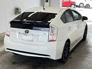 TOYOTA PRIUS 2010