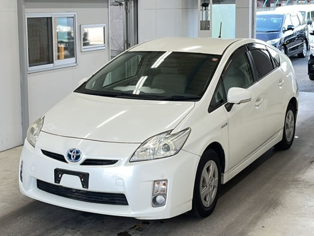 TOYOTA PRIUS 2010