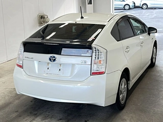 TOYOTA PRIUS 2010