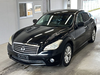 NISSAN FUGA 2010