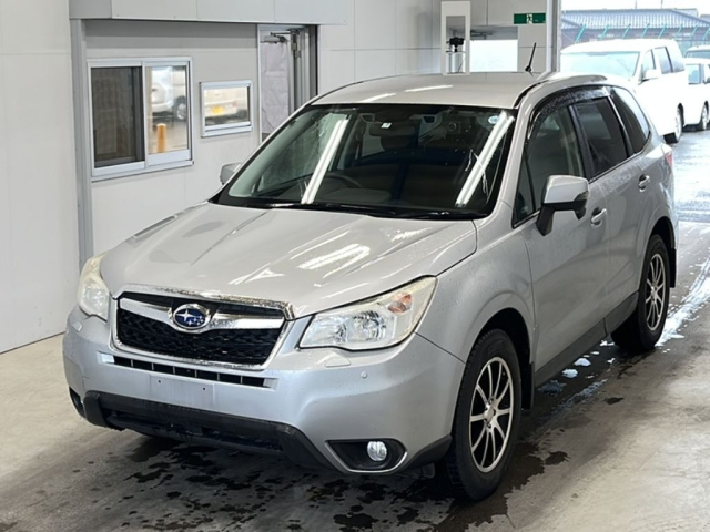 SUBARU FORESTER 2013