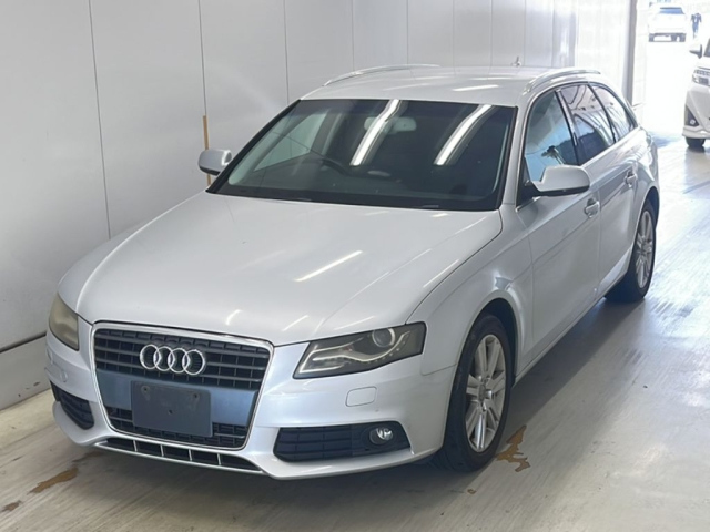 AUDI A4 2009