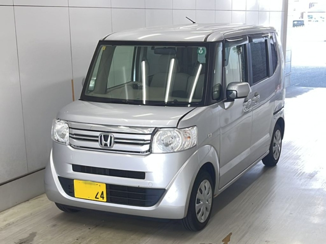 HONDA N BOX 2017