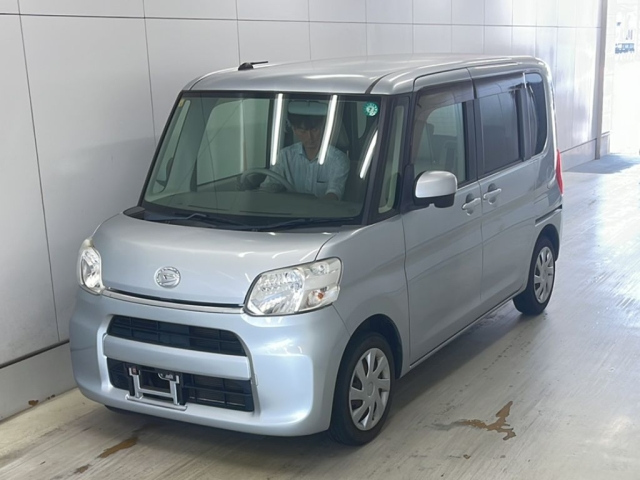 DAIHATSU TANTO 2014