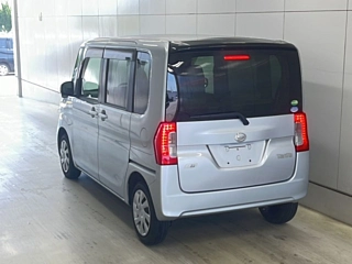 DAIHATSU TANTO 2014