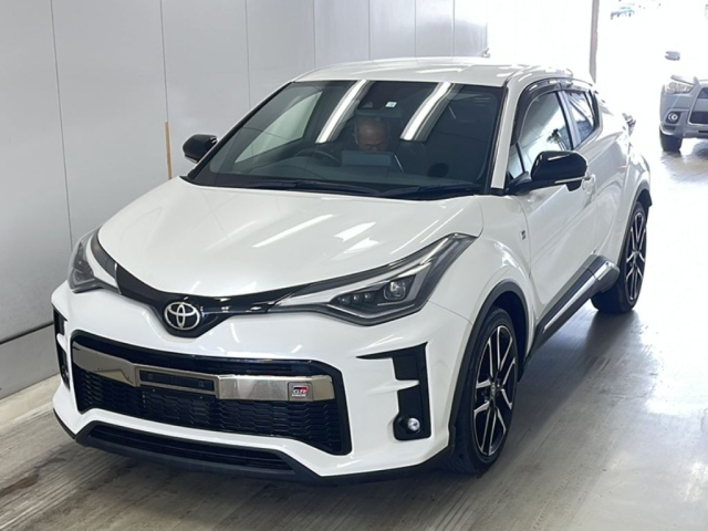 TOYOTA C-HR 2020
