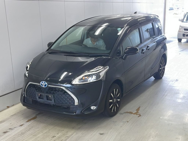 TOYOTA SIENTA 2022