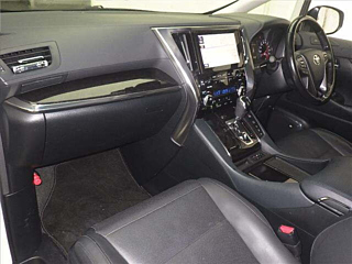 TOYOTA ALPHARD 2018