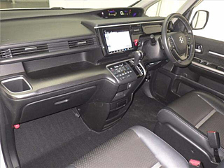 HONDA STEP WAGON 2020