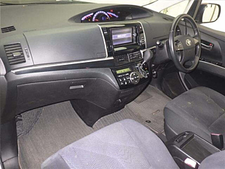 TOYOTA ESTIMA 2014