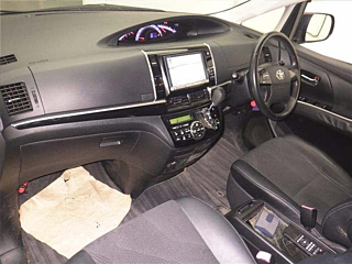 TOYOTA ESTIMA 2014