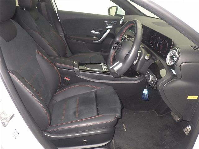 MERCEDES BENZ A CLASS 2024